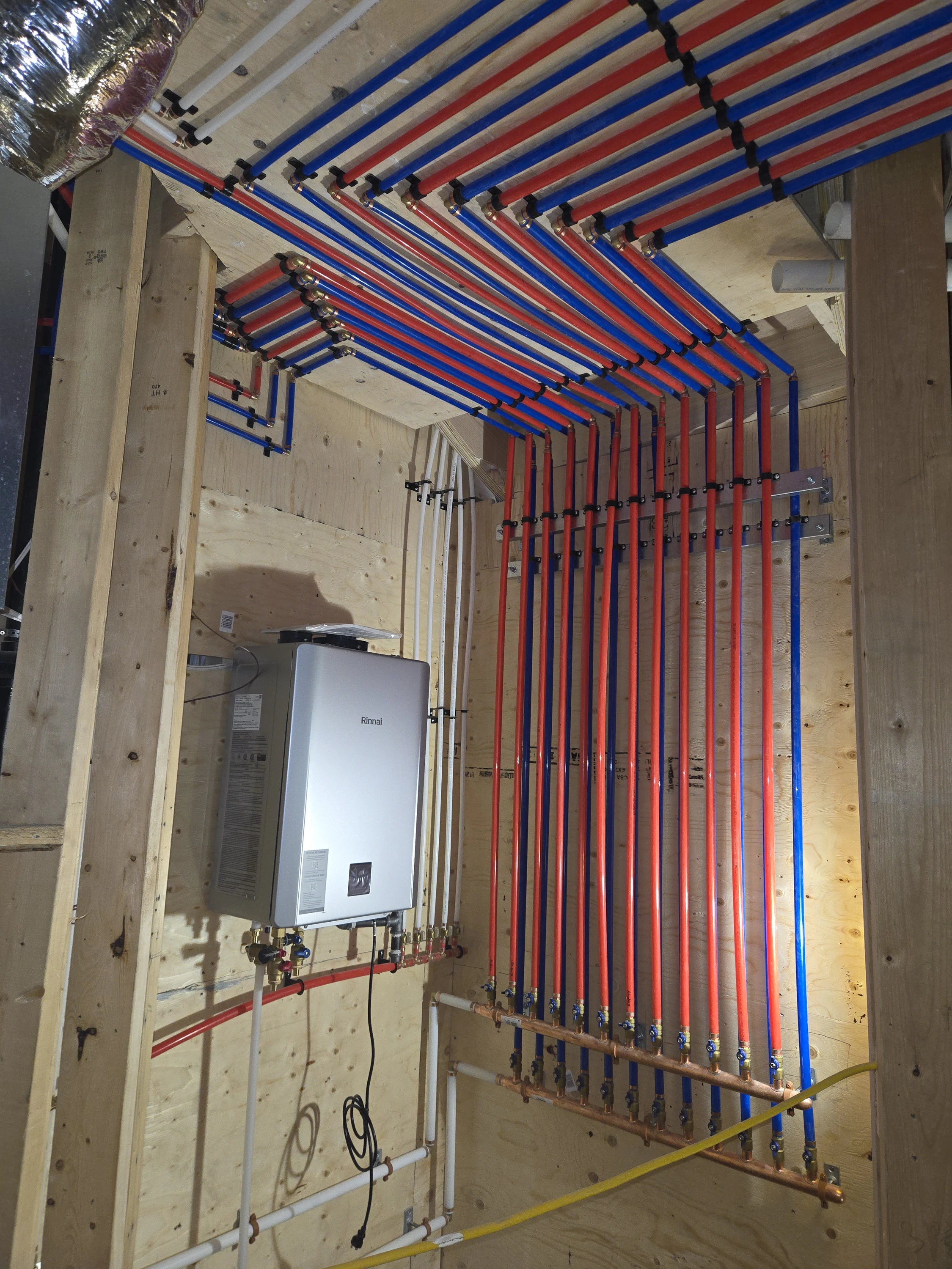 Coordinated plumbing and mechanical systems during construction